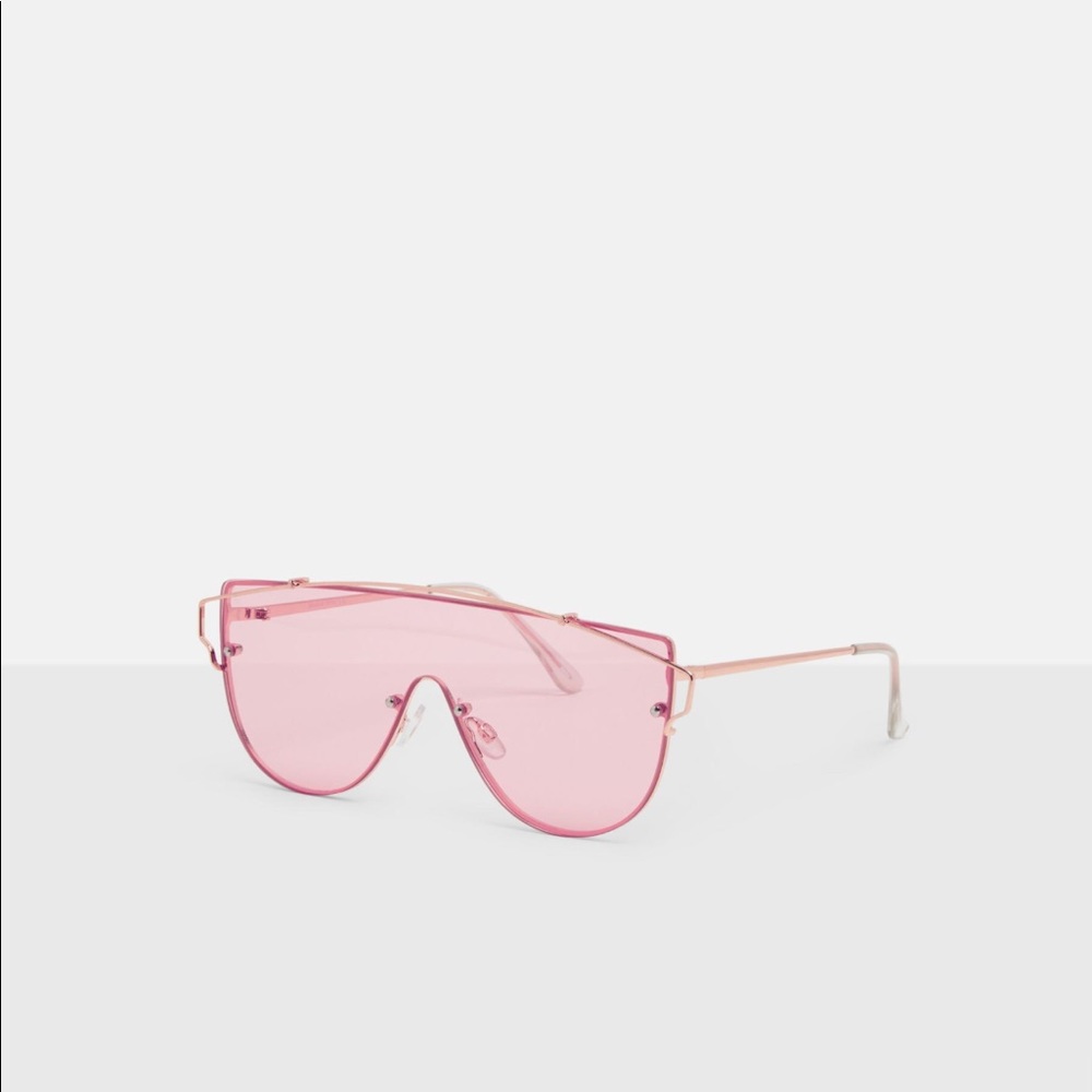 Trendy Rose Gold Sunglasses - Picture 3 of 4